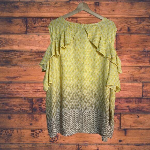 5 for $25🔥Catherines Ombre‎ Yellow Cold Shoulder Blouse 3X (26/28W) - Picture 2 of 6